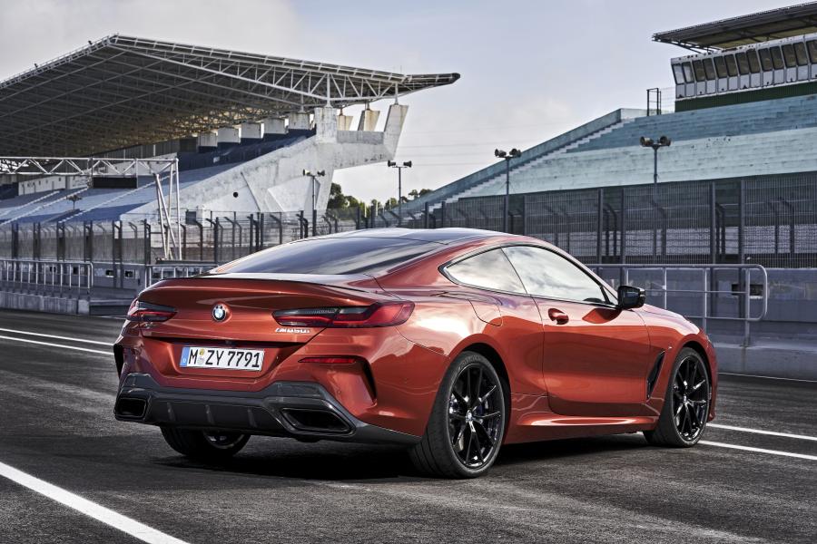  BMW M850i xDrive Carbon Package (G15) 2018 года  (WW) (фото 39 из 287)